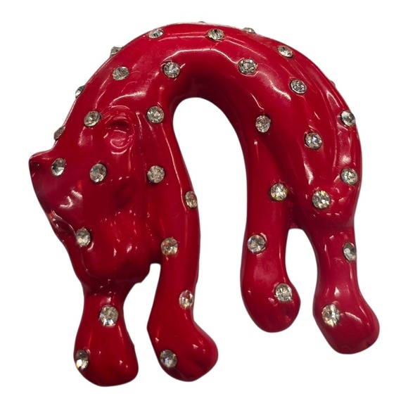 Vintage Red Plastic Rhinestone Brooch Jaguar Leopard Panther Xlb - Picture 1 of 11